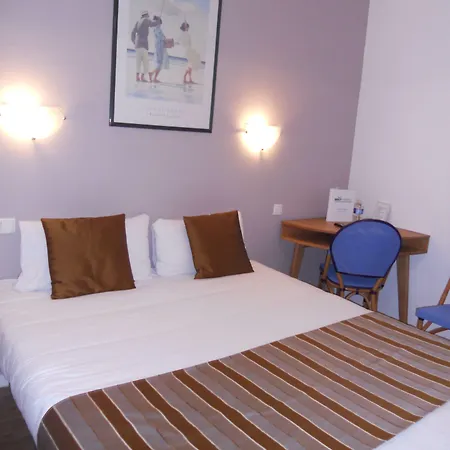 Szálloda Brit Hermitage 3*