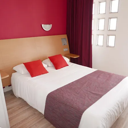 Brit Hermitage Hotel 3*