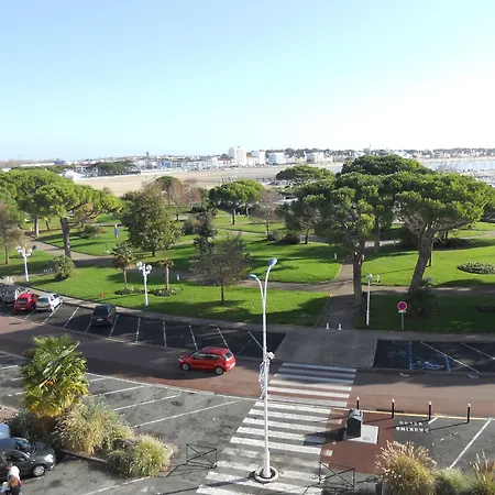 Brit Hermitage فندق رويا