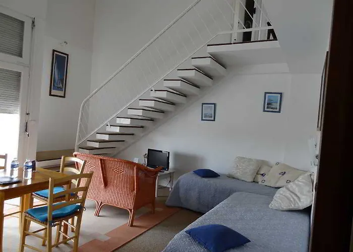 Brit Hermitage Готель 3*