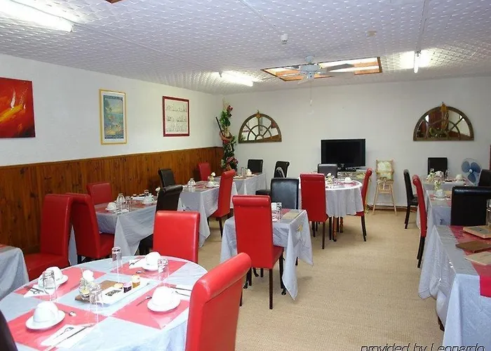 Brit Hermitage فندق