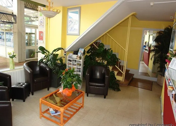 فندق Brit Hermitage 3*