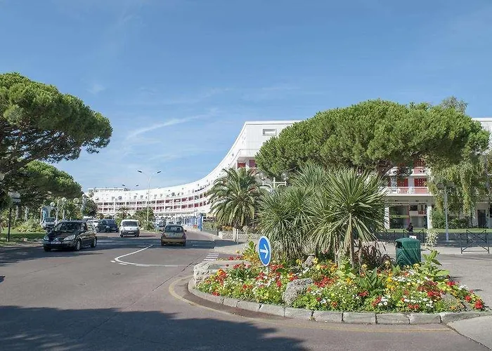 فندق Brit Hermitage رويا