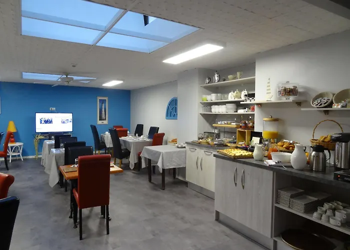 Brit Hermitage فندق